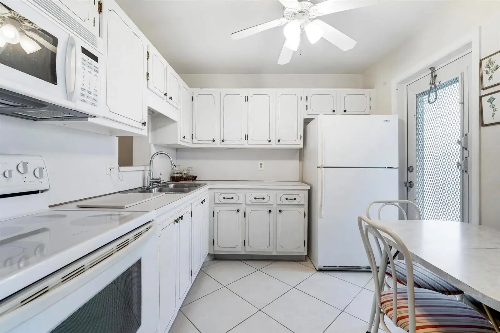 2132 NE 1st Way # 201, Boynton Beach FL 33435 photo 4