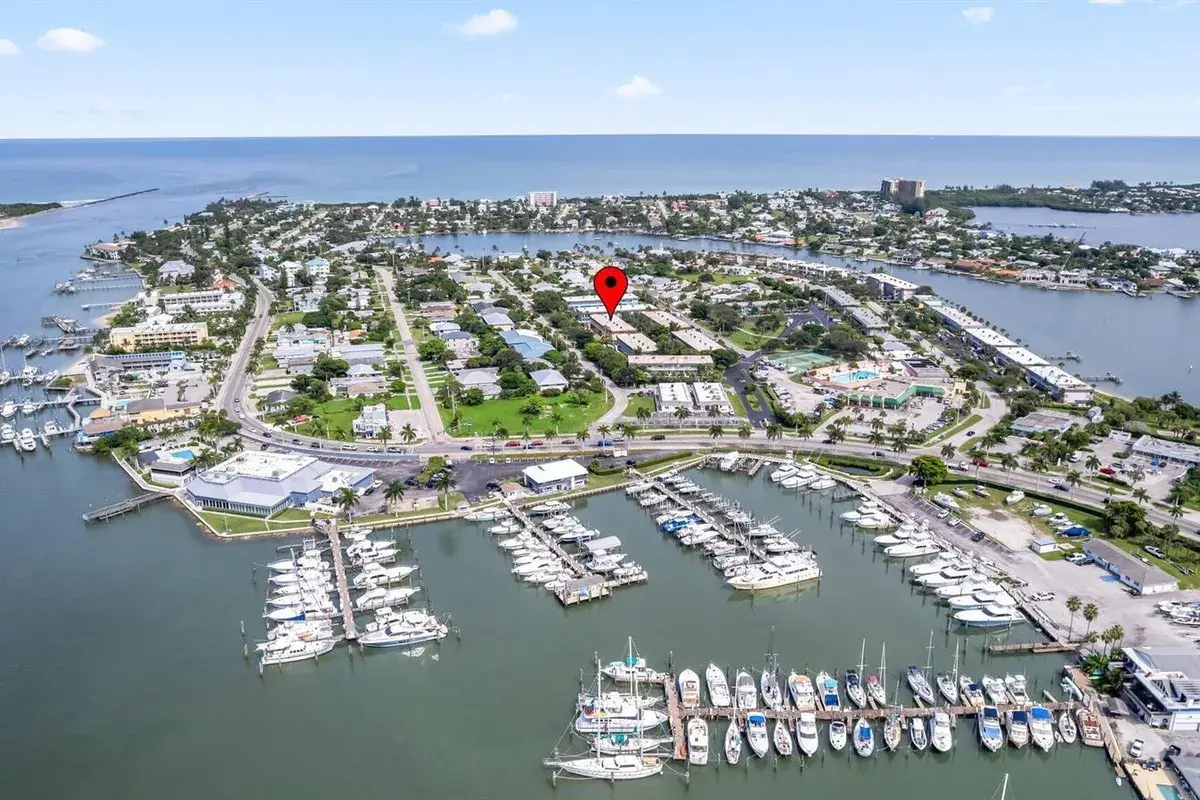 1181 Carlton Court # 202, Fort Pierce FL 34949