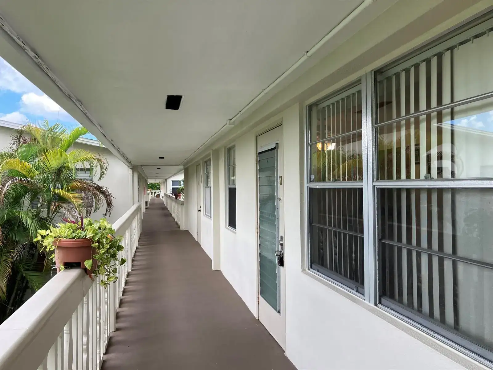 103 Prescott E, Deerfield Beach FL 33442 photo 3
