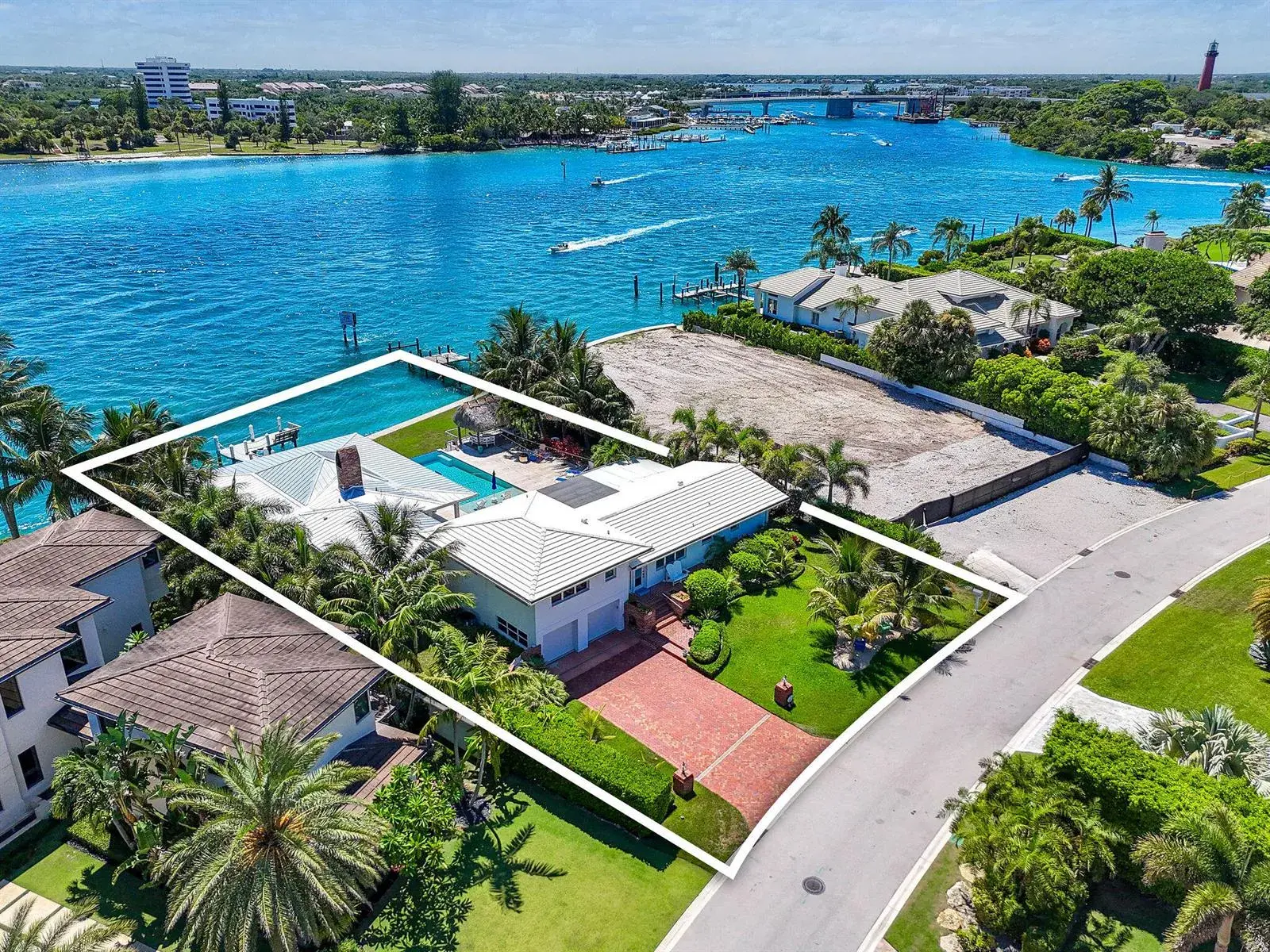 87 Lighthouse Drive, Jupiter Inlet Colony FL 33469