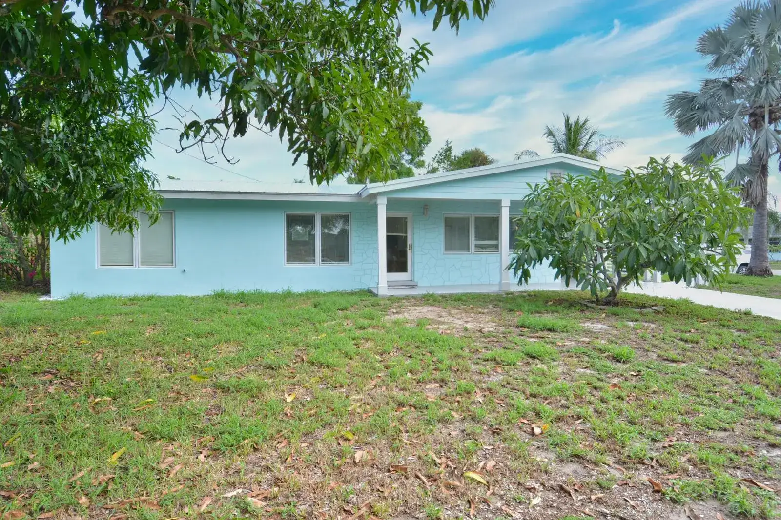 1395 NE Flora Place, Jensen Beach FL 34957 photo 3