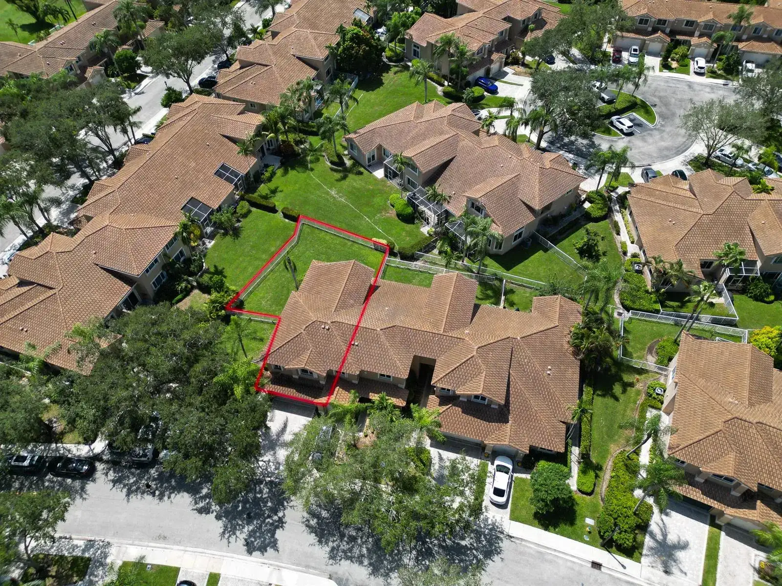 15822 SW 10th Street, Pembroke Pines FL 33027 photo 2