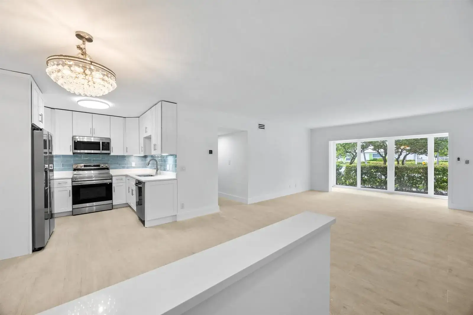 315 Venetian Drive # 4, Delray Beach FL 33483 photo 3
