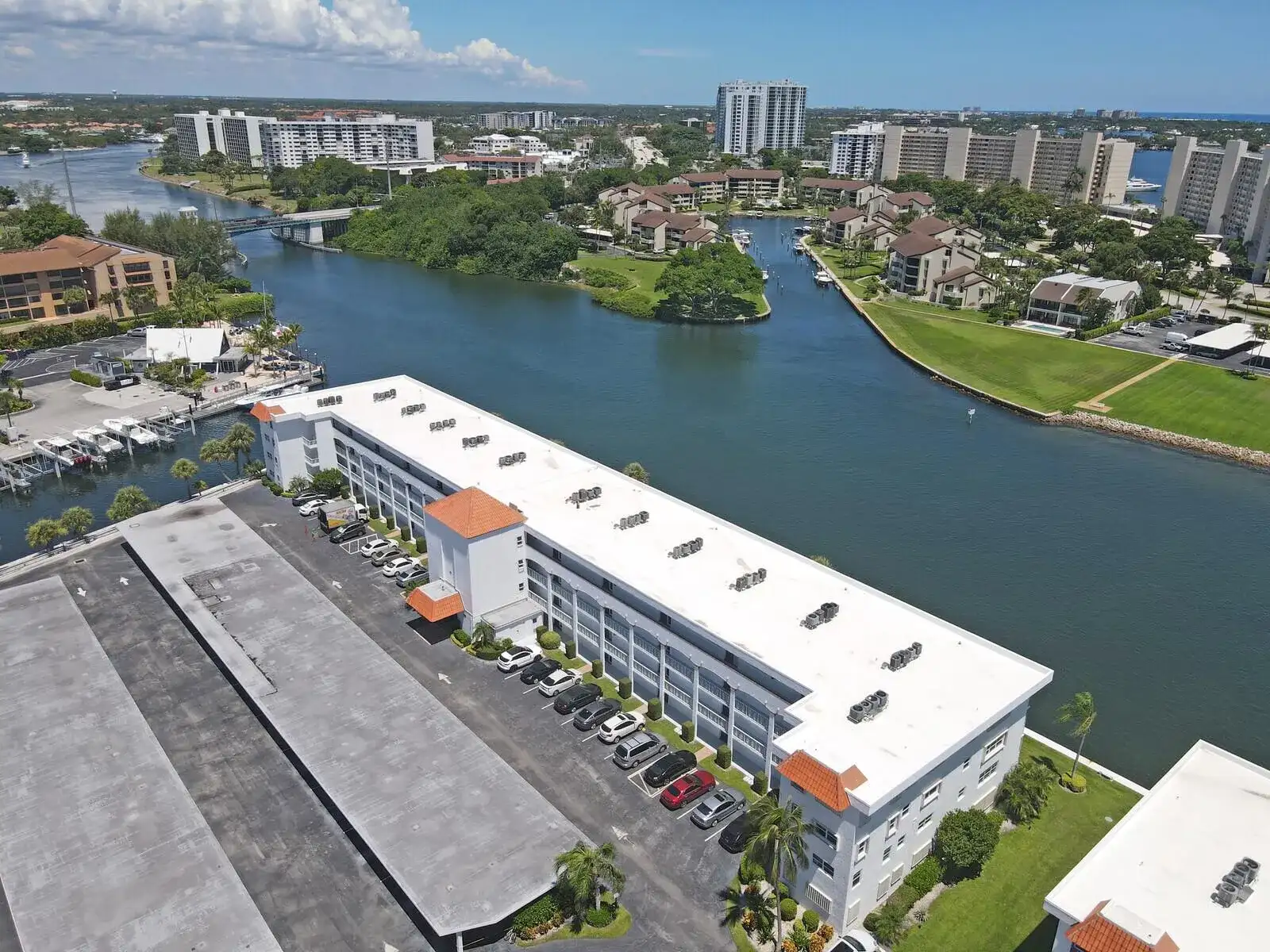 20 Yacht Club Drive # 403, North Palm Beach FL 33408 photo 3