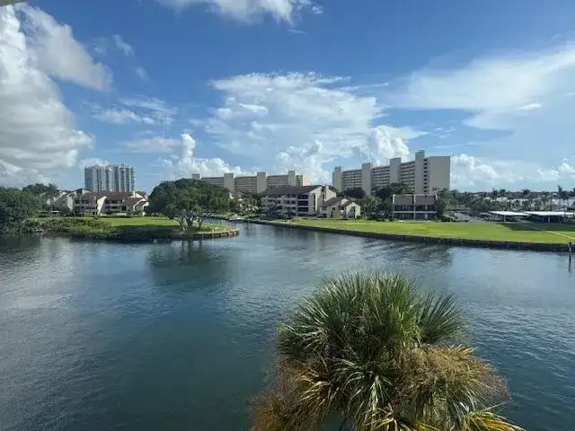 20 Yacht Club Drive # 403, North Palm Beach FL 33408 photo 4