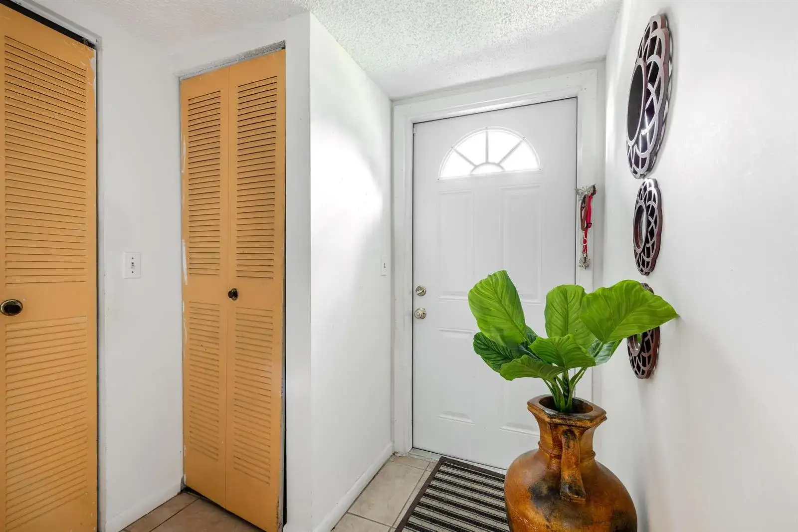 150 Lake Meryl Drive # 143, West Palm Beach FL 33411