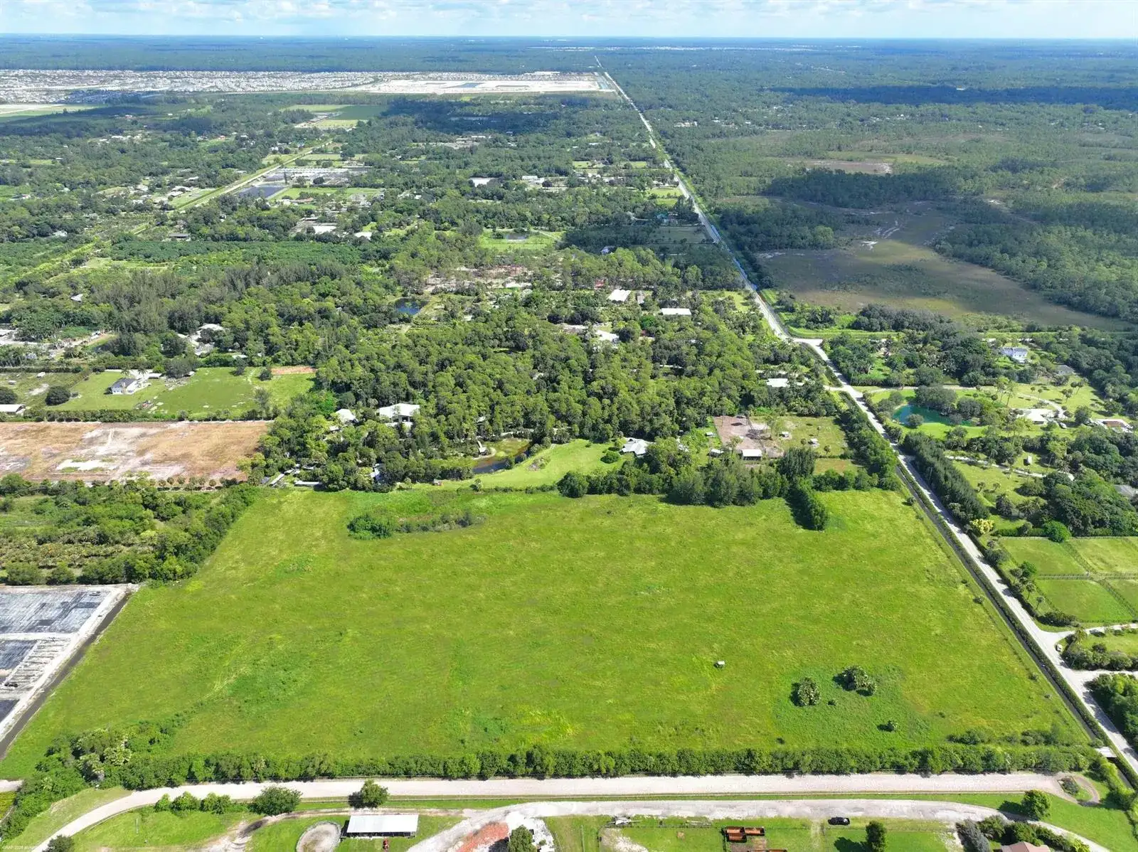 2761 E Road, FL 33470 photo 2