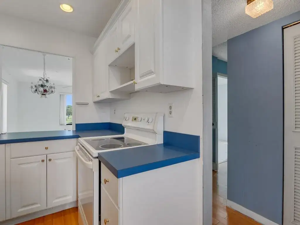 5373 SE Miles Grant Road # 208, Stuart FL 34997 photo 2
