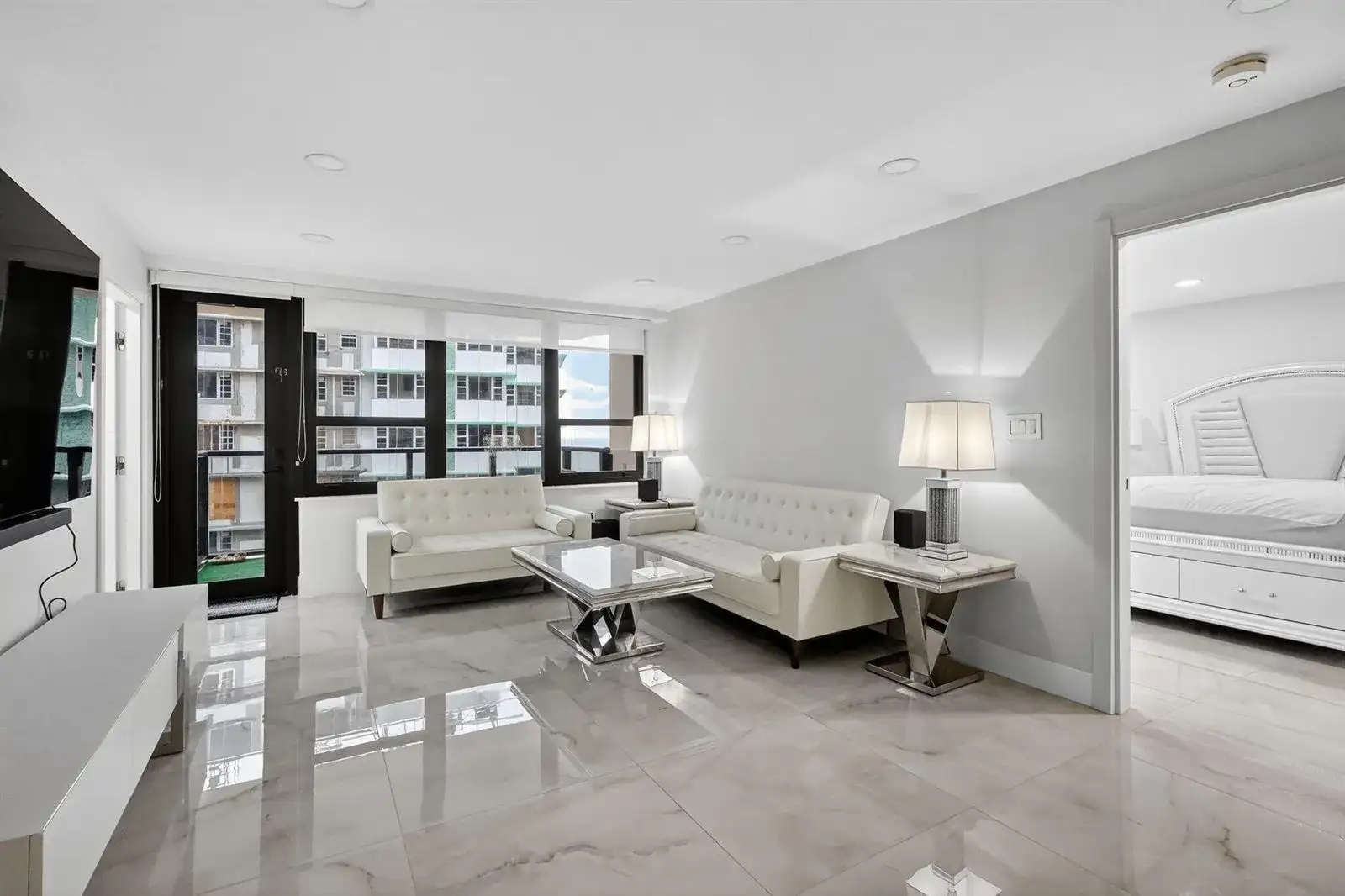 5225 Collins Avenue # 1408, Miami Beach FL 33140 photo 3