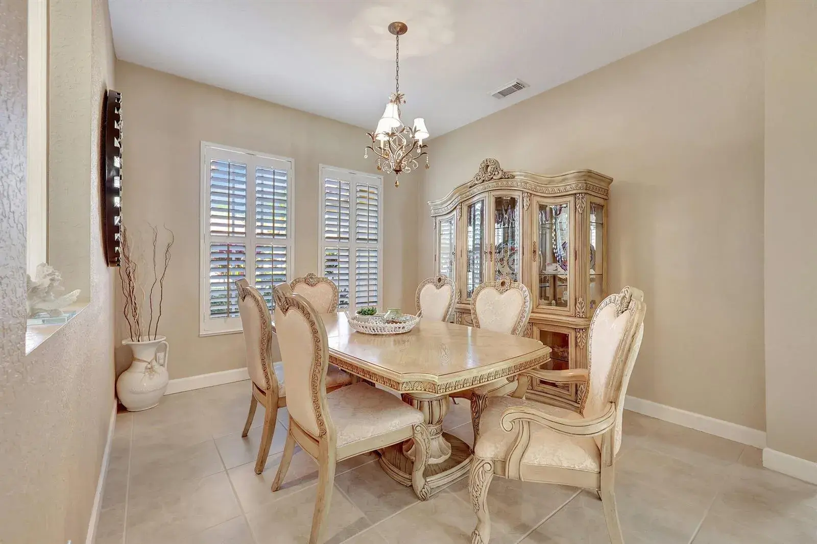 827 SW Grand Reserves Boulevard, Port St. Lucie FL 34986