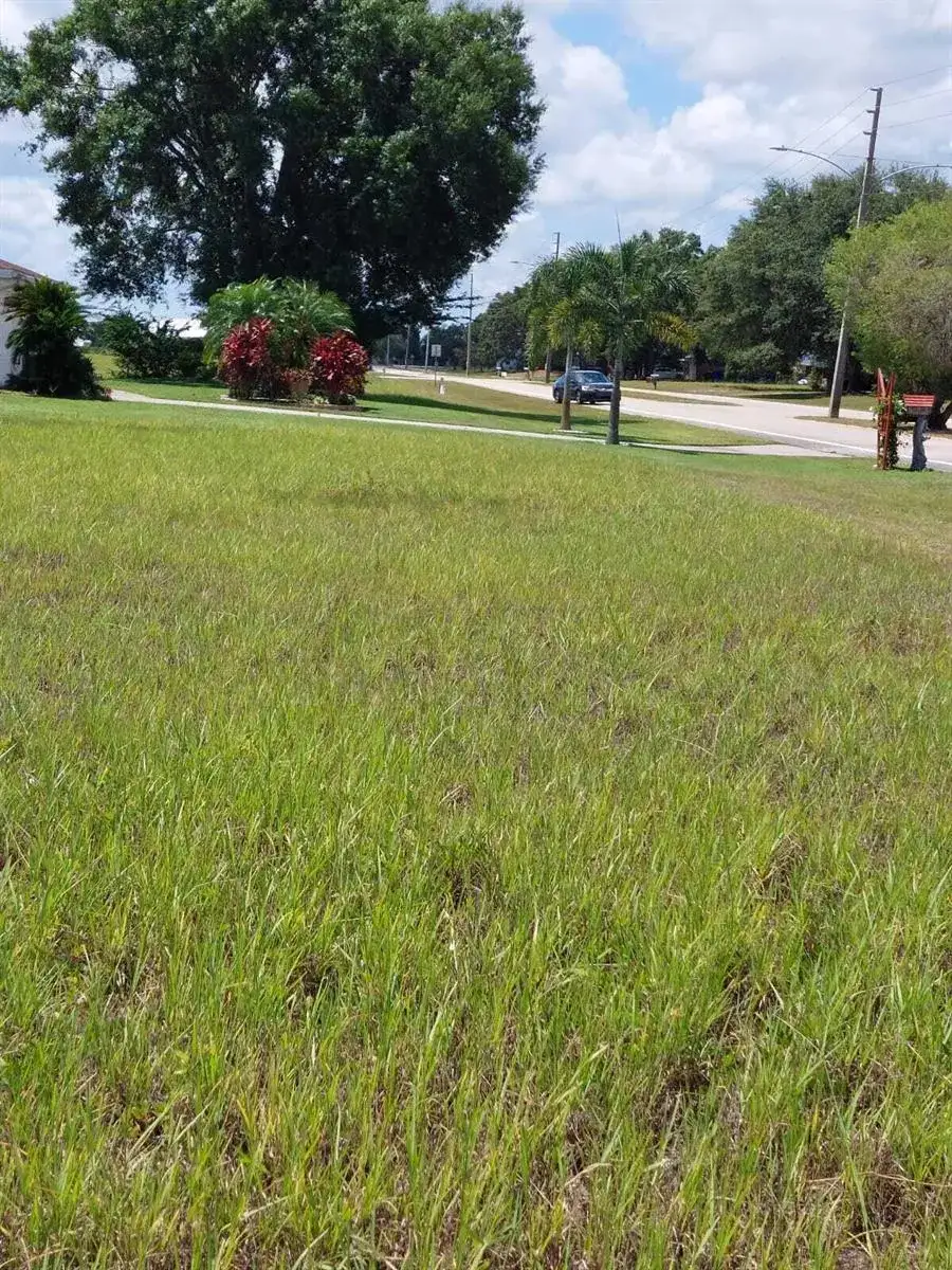 7924 Castile Road, Sebring FL 33876 photo 3