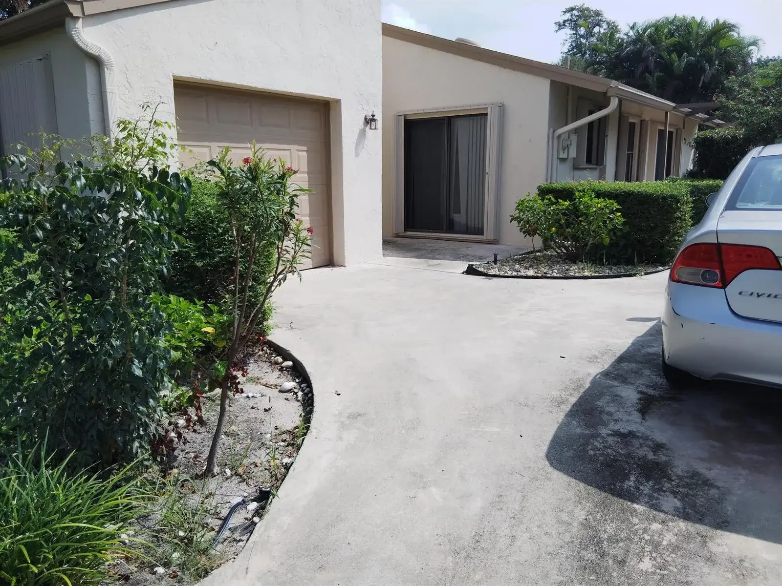 853 NW 26th Avenue, Delray Beach FL 33445 photo 2