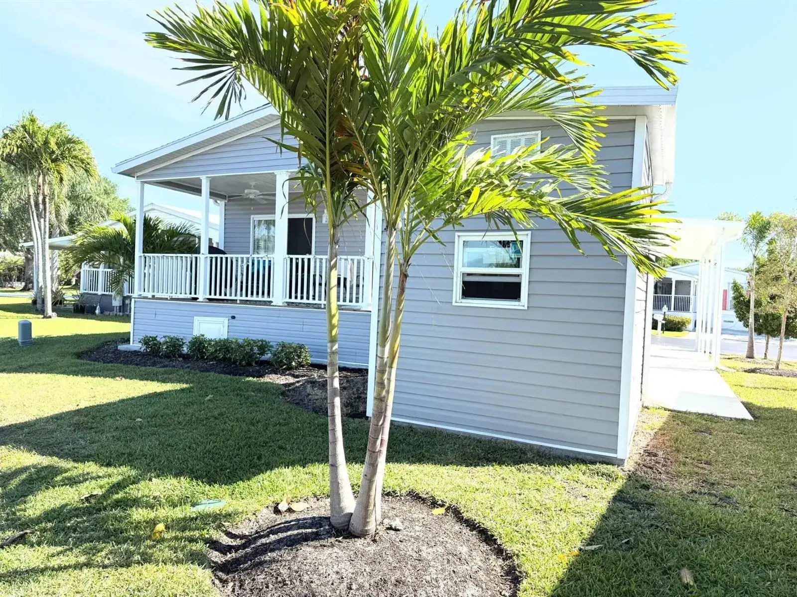 6881 NW 43rd Terrace, Coconut Creek FL 33073 photo 3