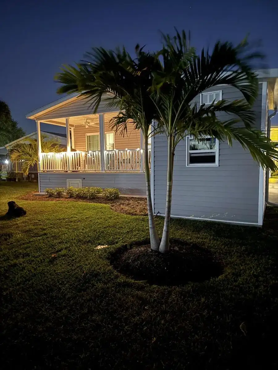 6881 NW 43rd Terrace, Coconut Creek FL 33073 photo 4