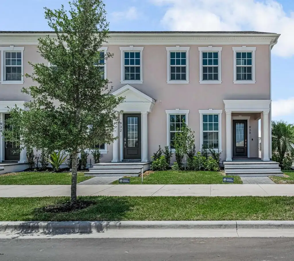 930 SW Prairie Avenue, Palm City FL 34990