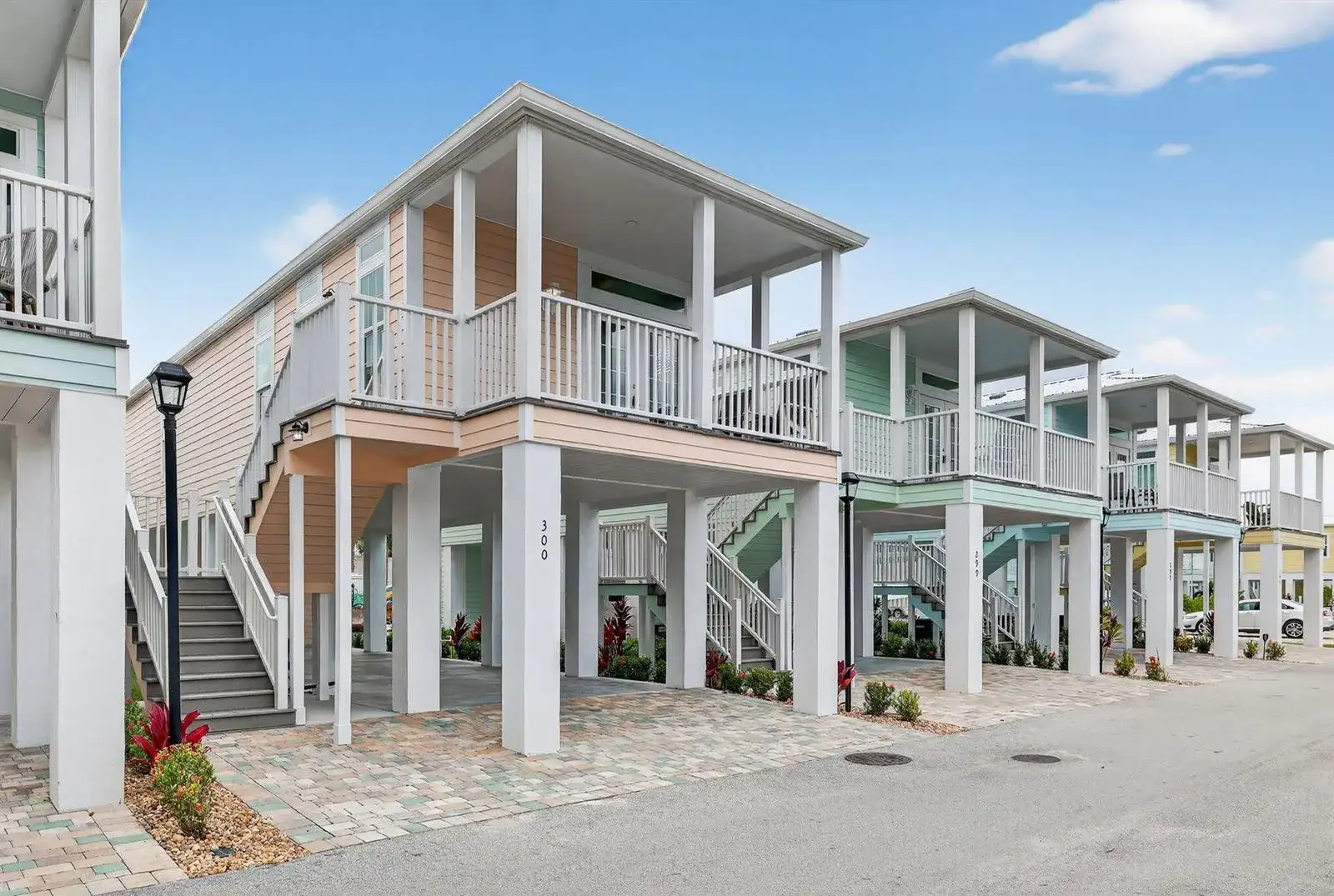 300 NE Coastal Drive, Jensen Beach FL 34957 photo 4