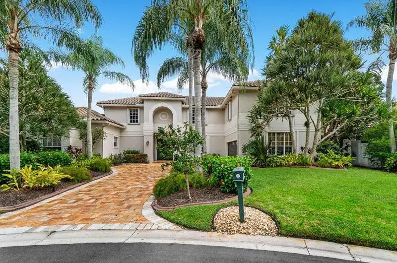 12 Martinique Cove, Palm Beach Gardens FL 33418 photo 3