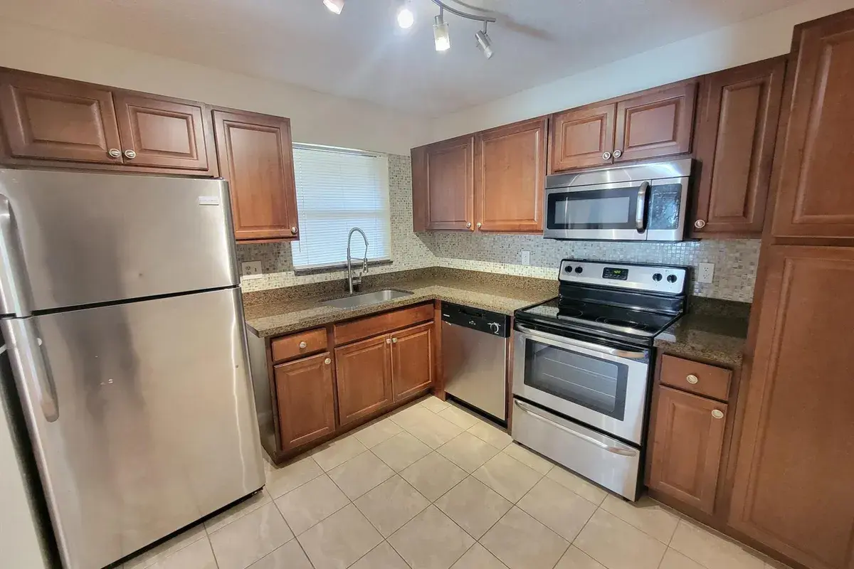 2539 NW 49 Terrace # 703, Coconut Creek FL 33063