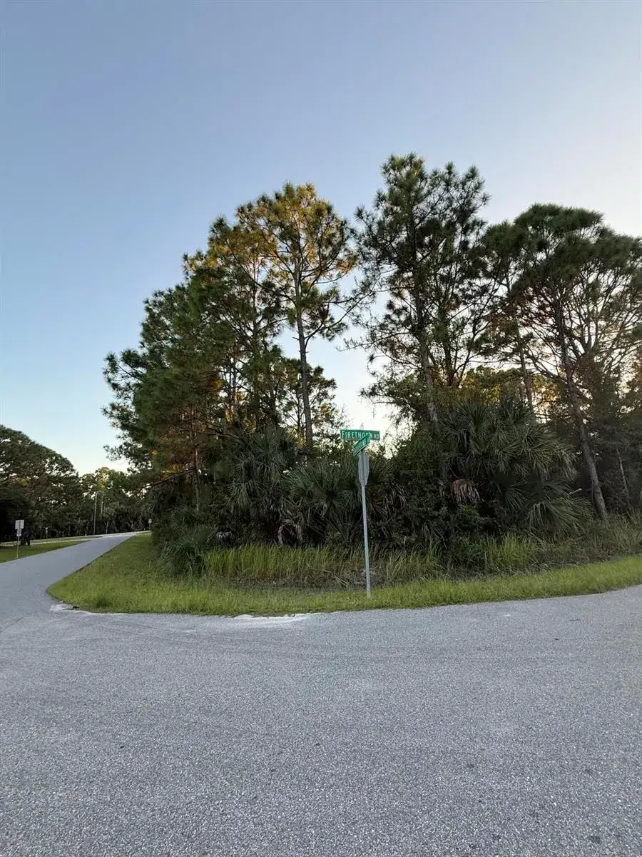 1832 Firethorn Road NW, Palm Bay FL 32907 photo 3