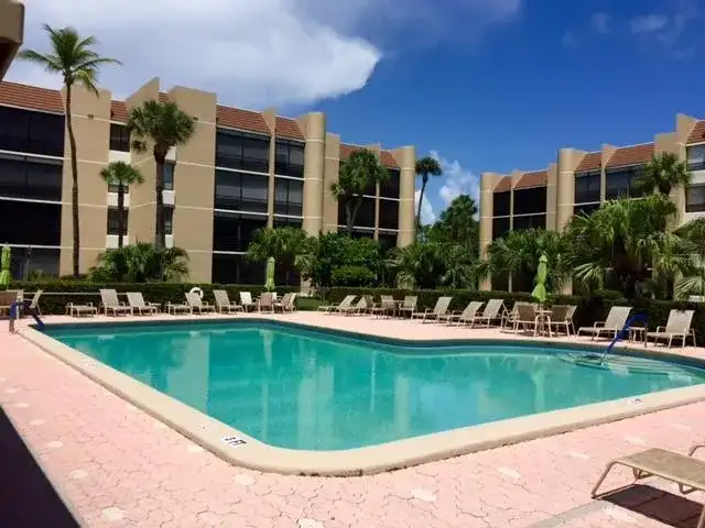 3492 NE Causeway Boulevard # 103, Jensen Beach FL 34957