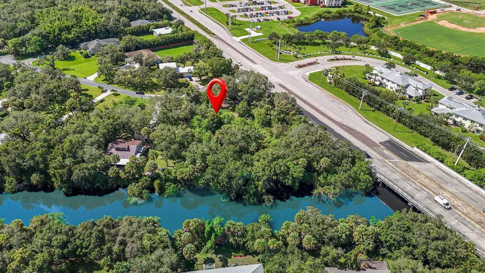 2460 Sweetwater Drive, Fort Pierce FL 34981 photo 5