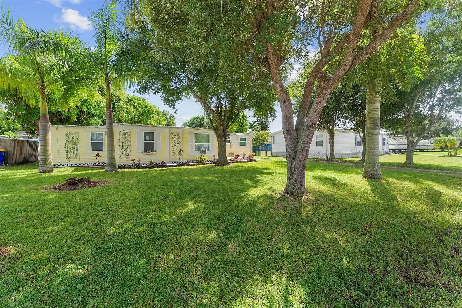 2886 SE La Palma Terrace, Stuart FL 34997 photo 2