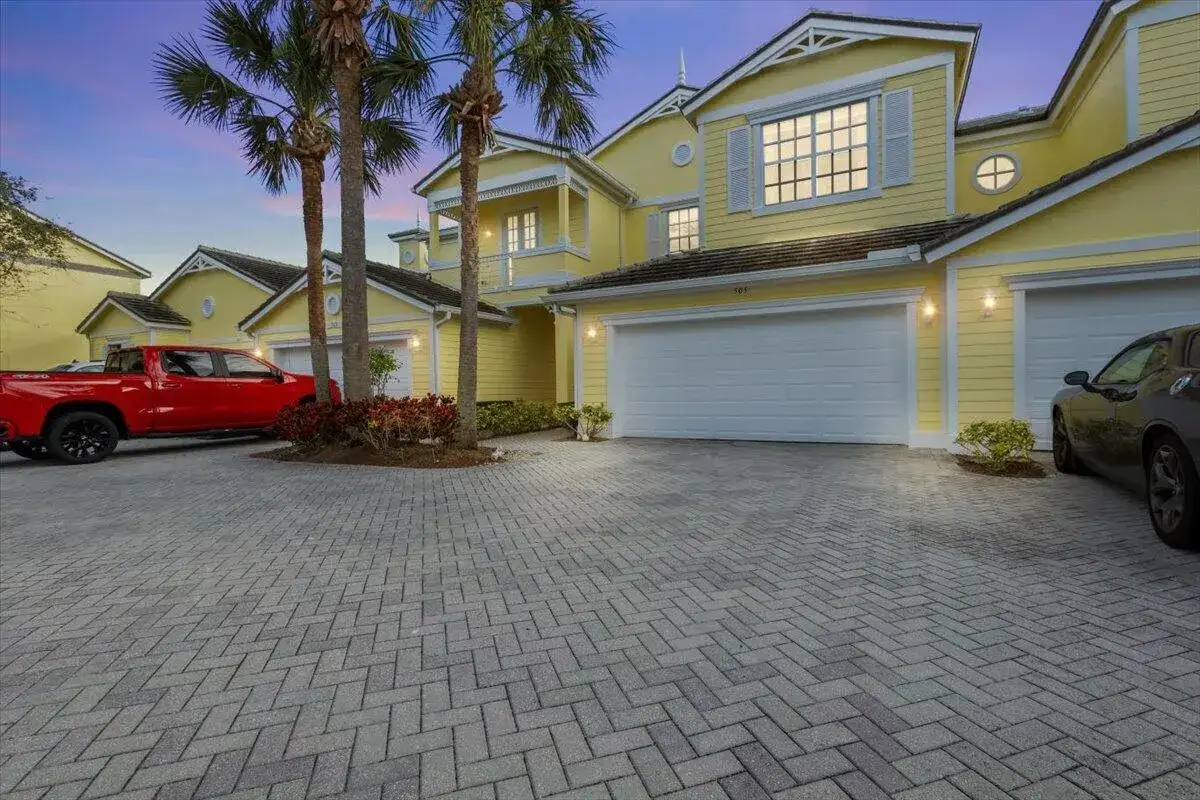 505 Mariner Bay Boulevard, Fort Pierce FL 34949 photo 2