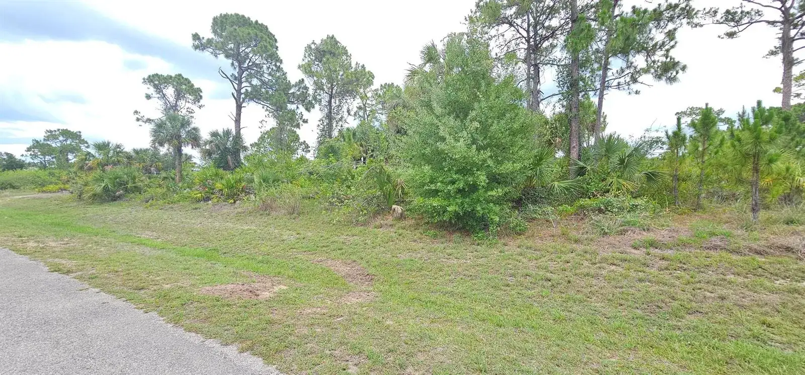 6204 Hob Court, FL 33935 photo 3