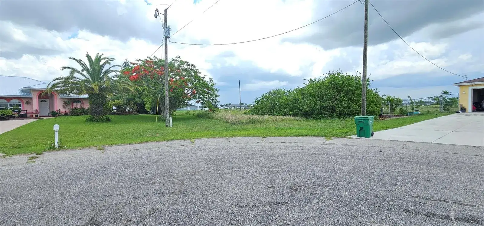 9008 Abel Court, FL 33935 photo 3