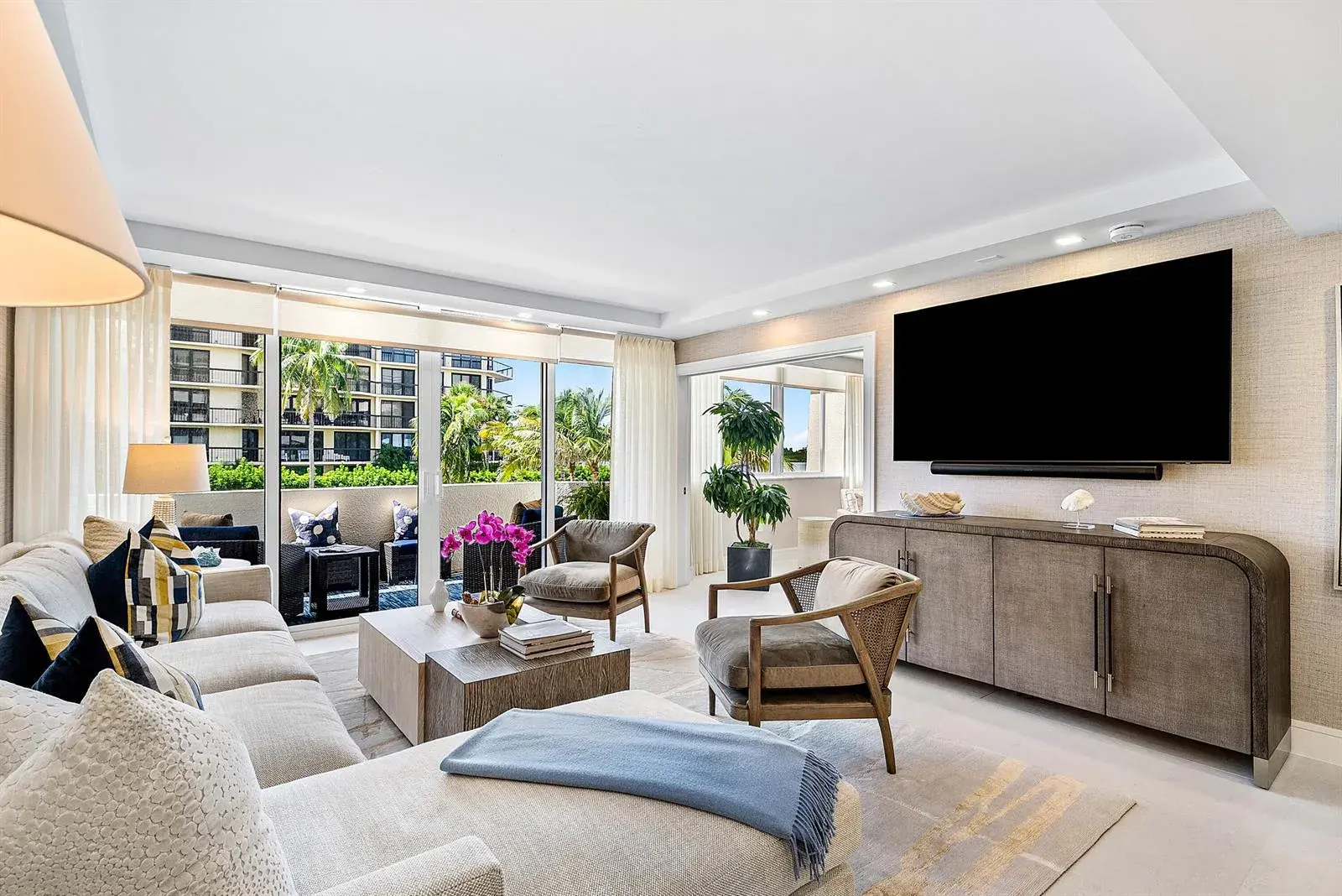 2773 S Ocean Boulevard # 2060, Palm Beach FL 33480