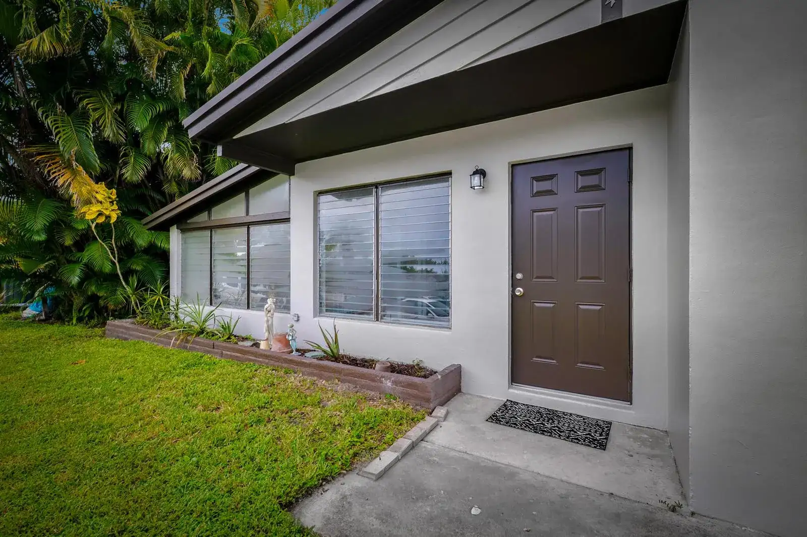 2904 SE Bamboo Street, Stuart FL 34997 photo 5