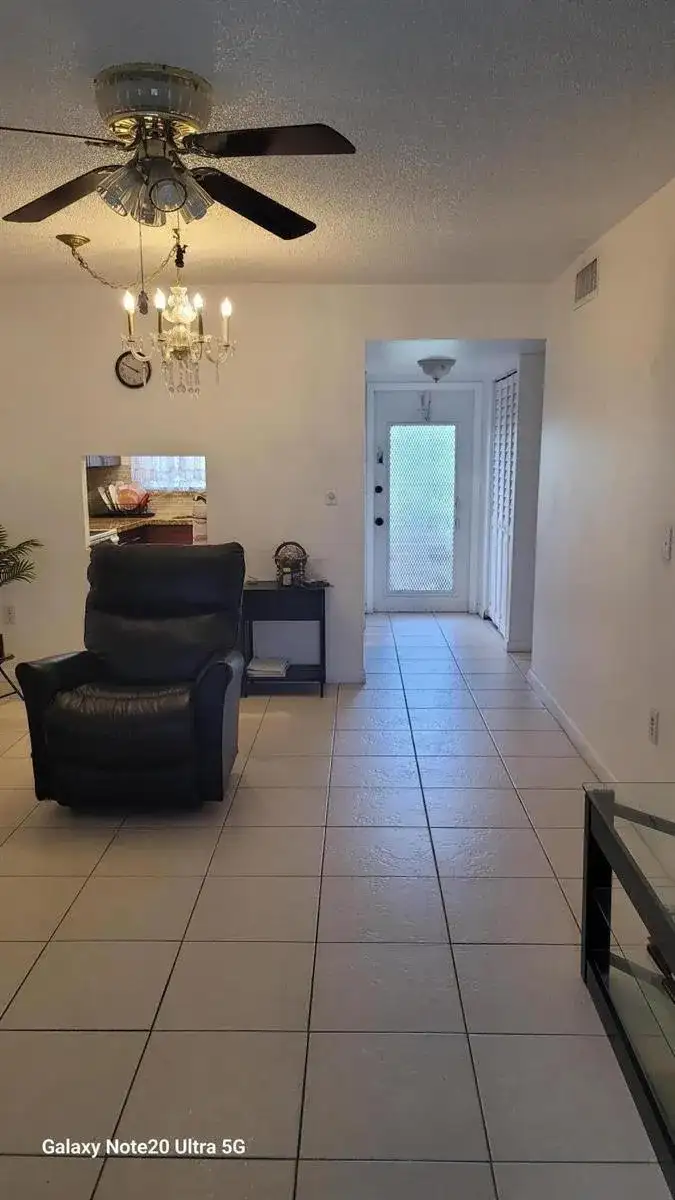 8060 N Sunrise Lakes Drive # 305, Sunrise FL 33322 photo 3