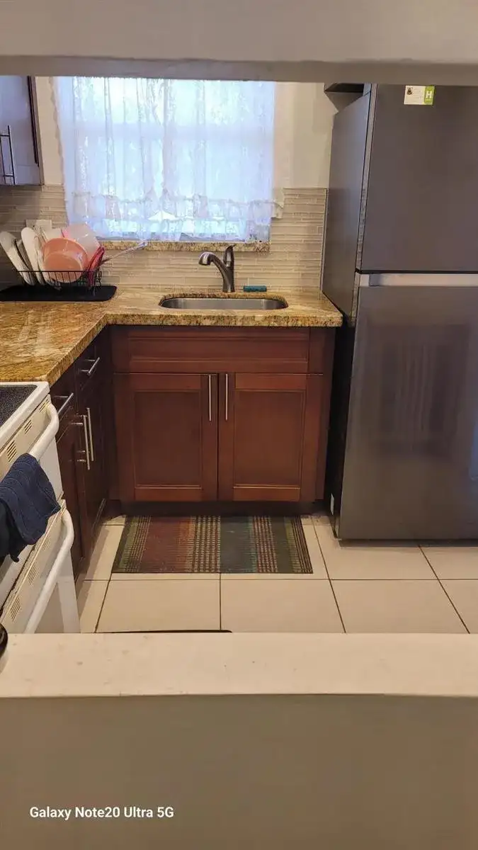 8060 N Sunrise Lakes Drive # 305, Sunrise FL 33322 photo 4