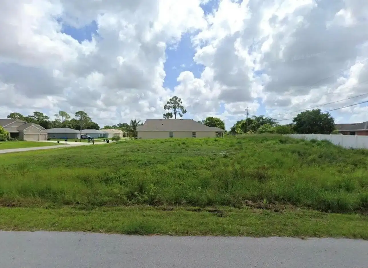 4001 SW Haycroft Street, Port St. Lucie FL 34953