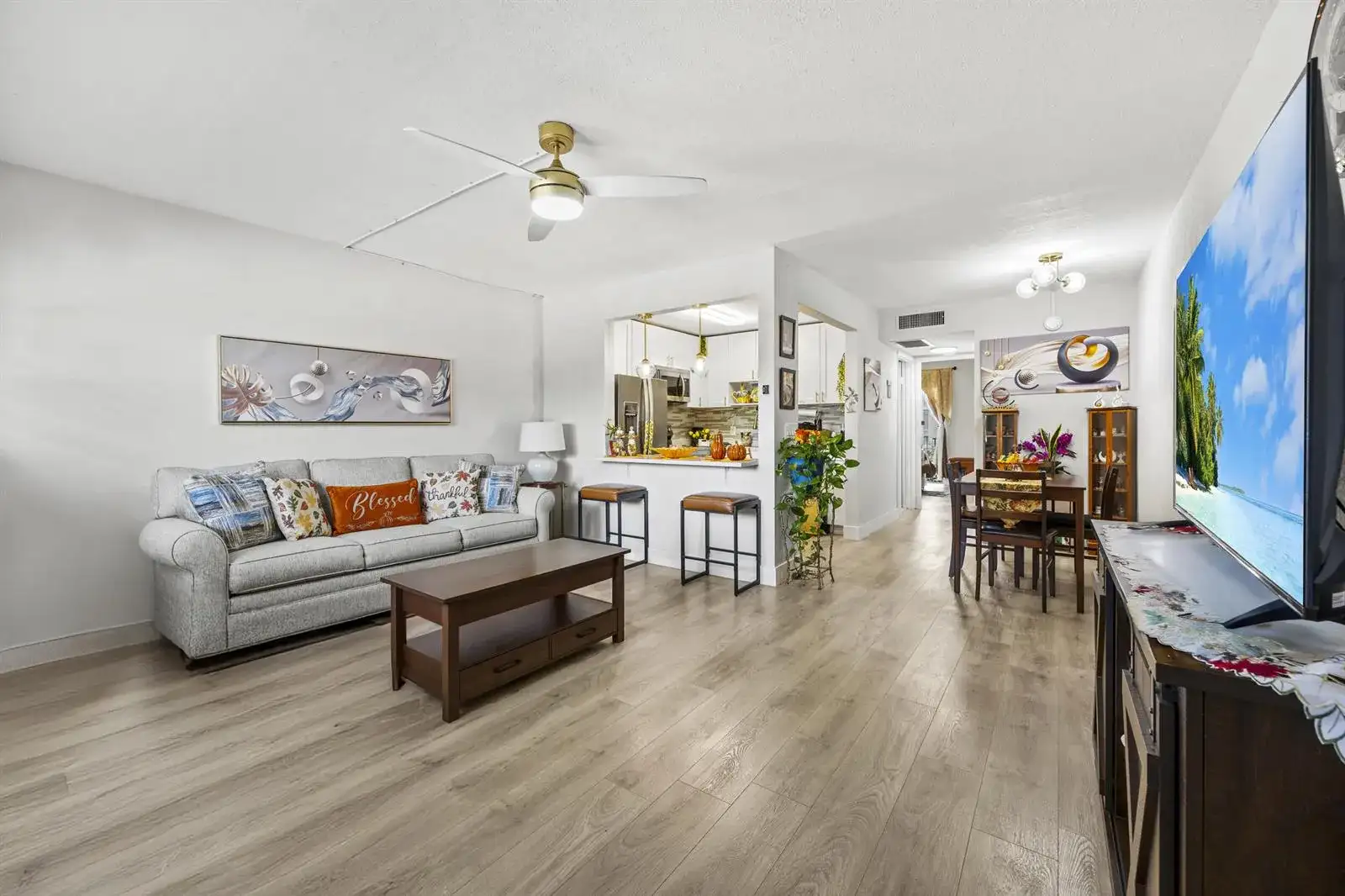 200 Village Green Circle E # 202, Palm Springs FL 33461 photo 3
