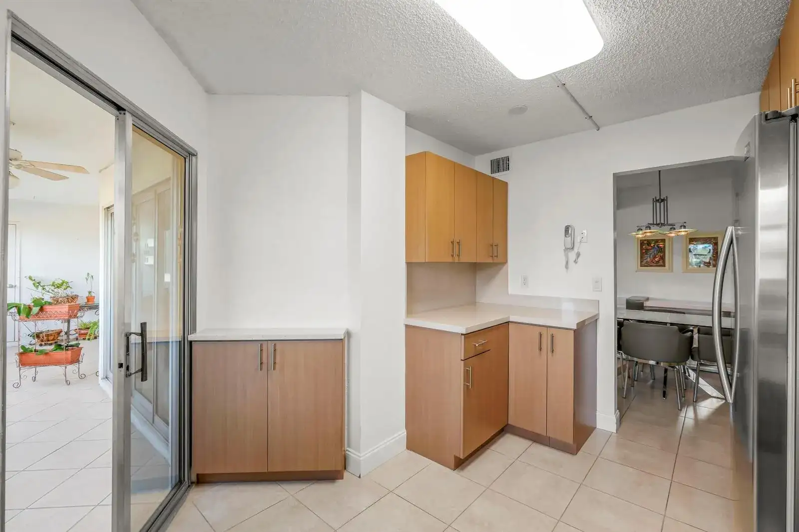 3871 Via Poinciana # 104, Lake Worth FL 33467 photo 3