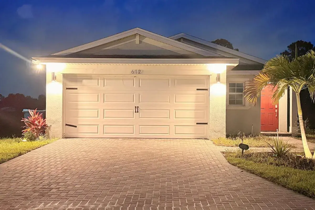 612 Papillon Street SW, Palm Bay FL 32908