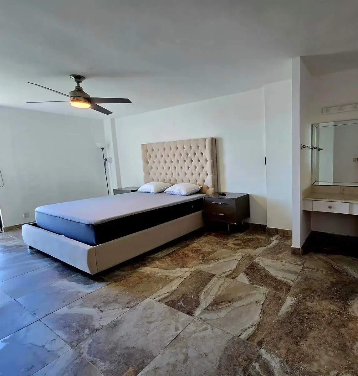 20335 W Country Club Drive # 2208, Aventura FL 33180 photo 5