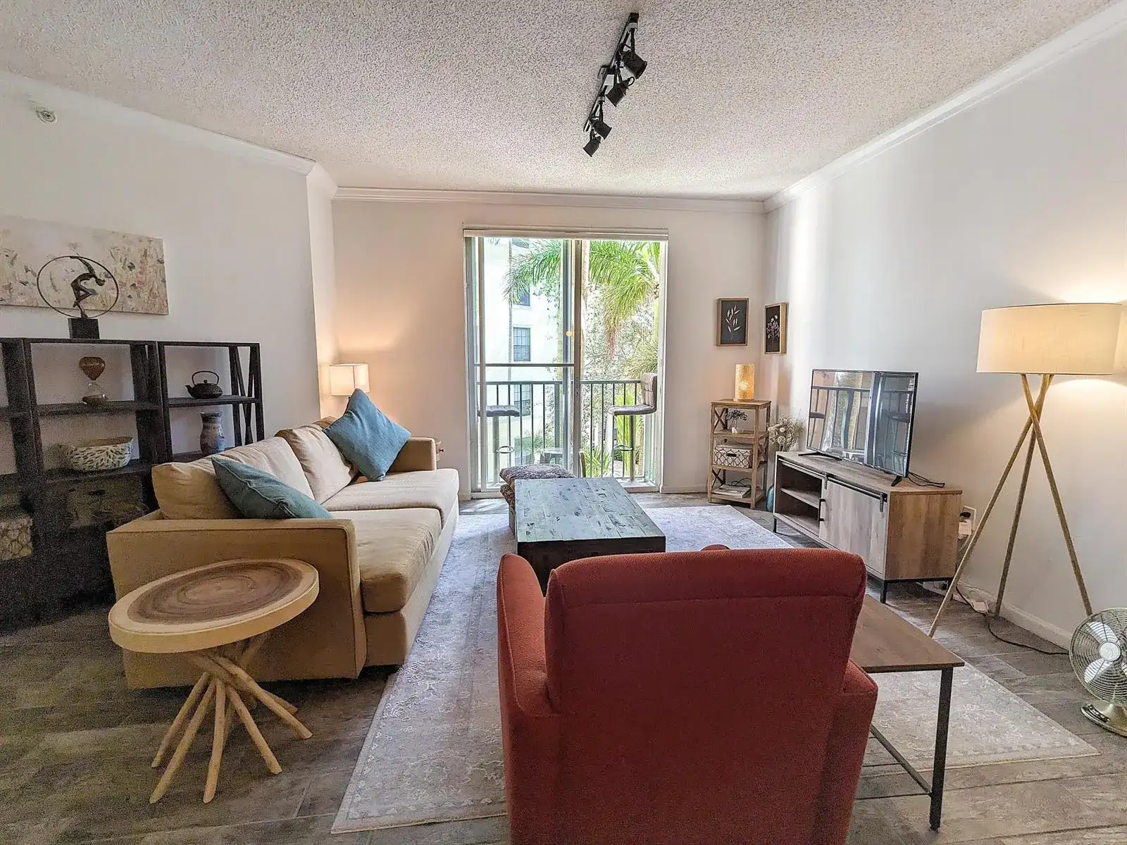 630 S Sapodilla Avenue # 308, West Palm Beach FL 33401 photo 5