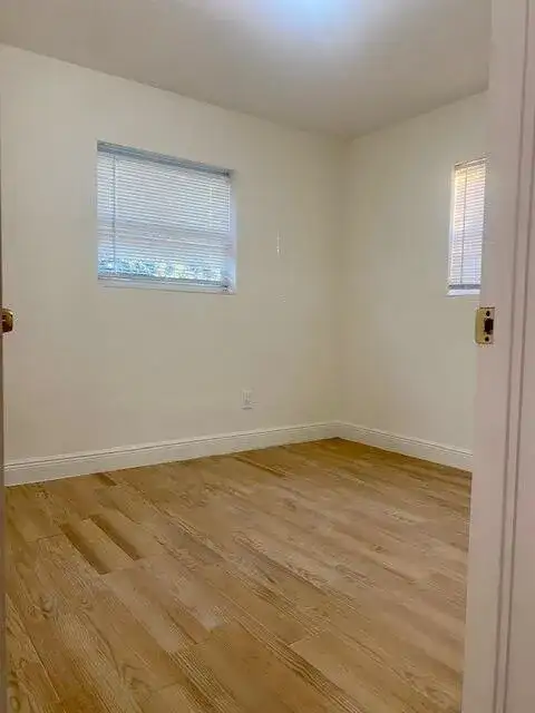 312 N 27th Street, Fort Pierce FL 34947 photo 3