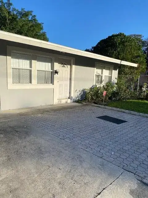 312 N 27th Street, Fort Pierce FL 34947 photo 4
