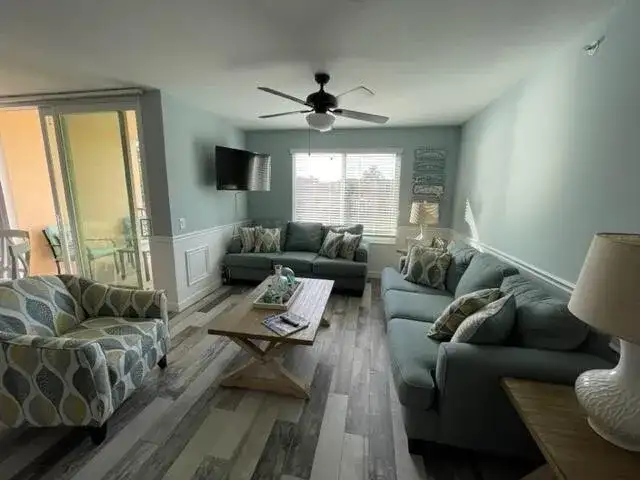 110 Villa Circle # 110, Boynton Beach FL 33435 photo 2