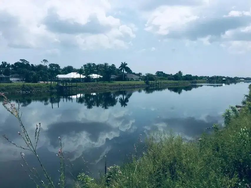 1561 SW Abingdon Avenue, Port St. Lucie FL 34953