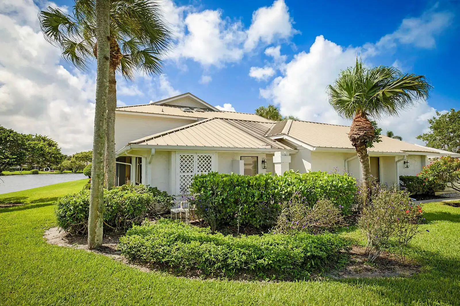 5611 SE Foxcross Place # 5611, Stuart FL 34997