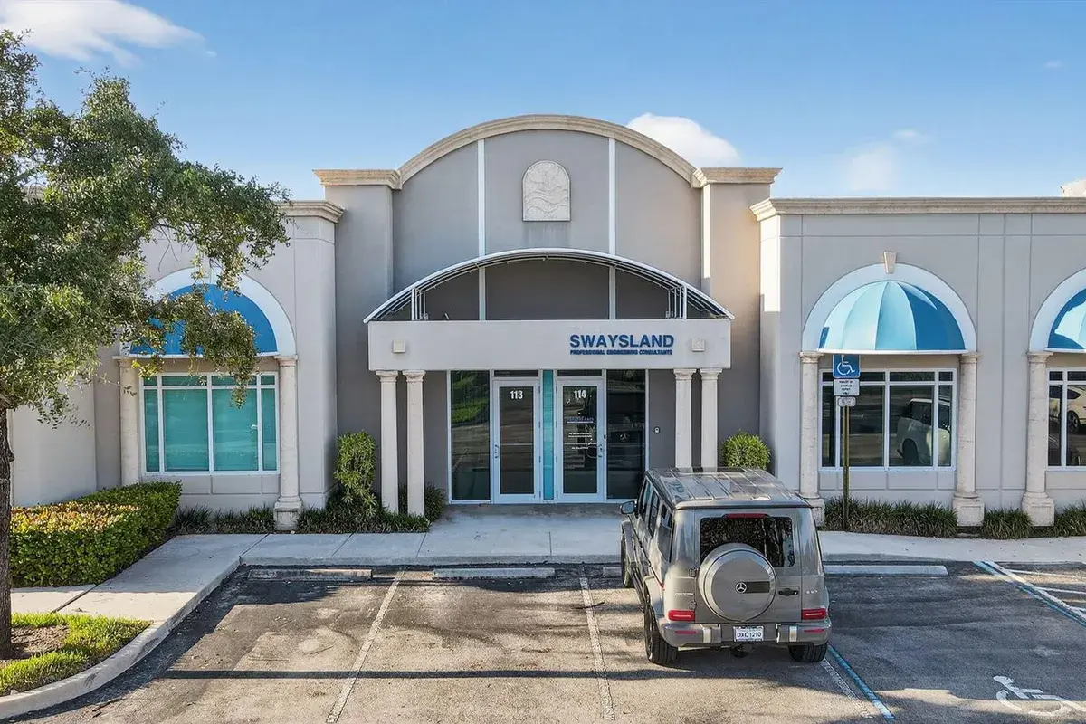 2890 W State Road 84 # 113, Fort Lauderdale FL 33312
