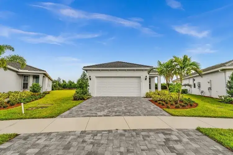 1133 Haven Circle, Vero Beach FL 32960