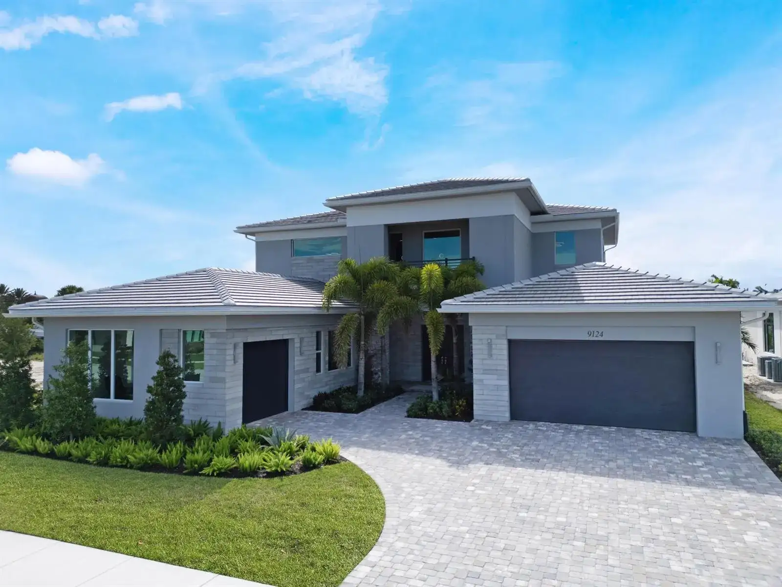 9124 Coral Isles Circle, Palm Beach Gardens FL 33412 photo 4