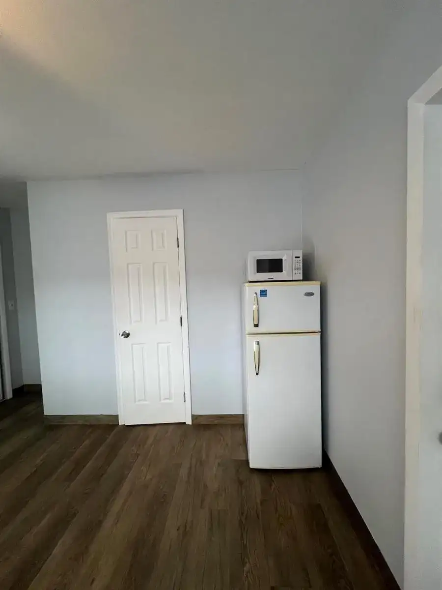 1421 SE 2nd Street # 2, Deerfield Beach FL 33441 photo 3