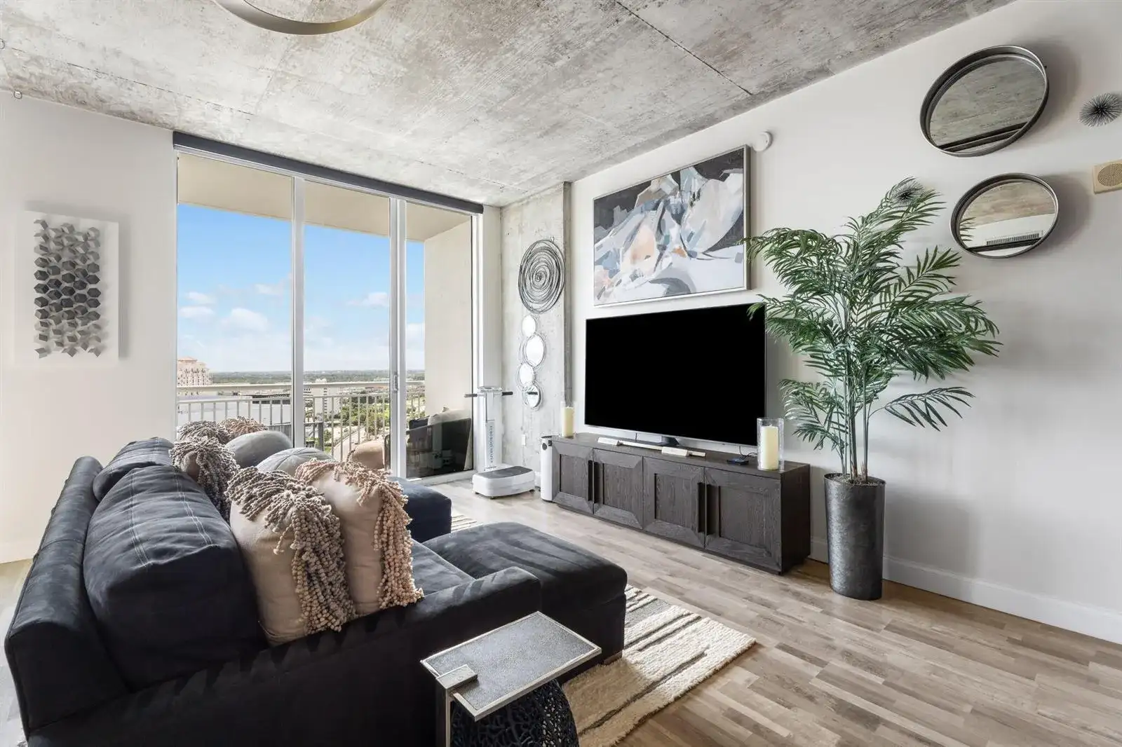 300 S Australian Avenue # 1515, West Palm Beach FL 33401 photo 3
