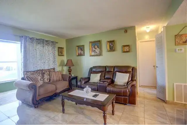 235 Golden River Drive, West Palm Beach FL 33411 photo 4